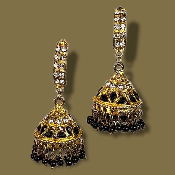 Vintage Black Gold Beaded Chandelier Designer Earrings 1960’s - Picture 5 of 8